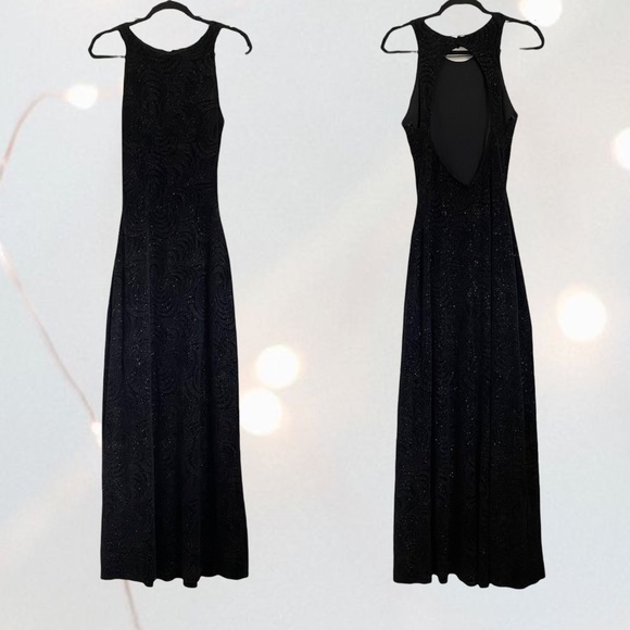 Cache Dresses & Skirts - Cache Gorgeous Embellished Sleeveless Black Gown Maxi Dress Size L